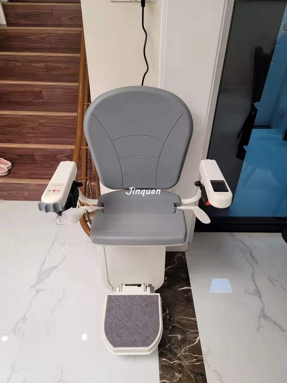 <b>杭州座椅電梯交工</b>